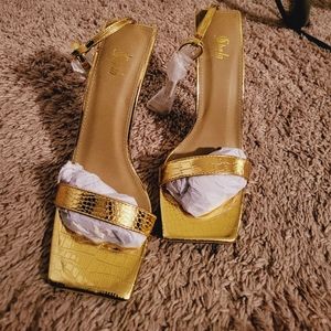 NWOT Metallic Gold Strappy Heels.
